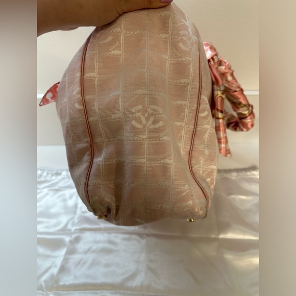 RARE!! Authentic Chanel Travel Ligne Tote with Matching Pouch Included!!! - Picture 12 of 16